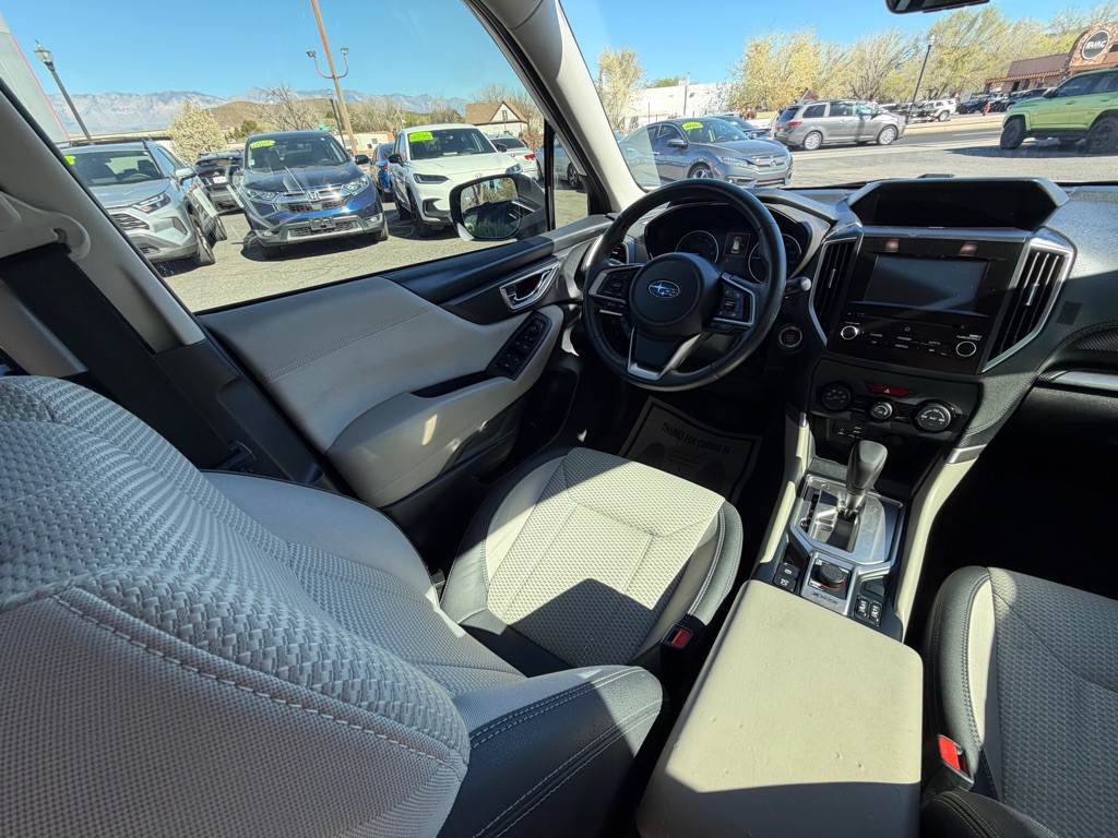 2021 Subaru Forester Image 13