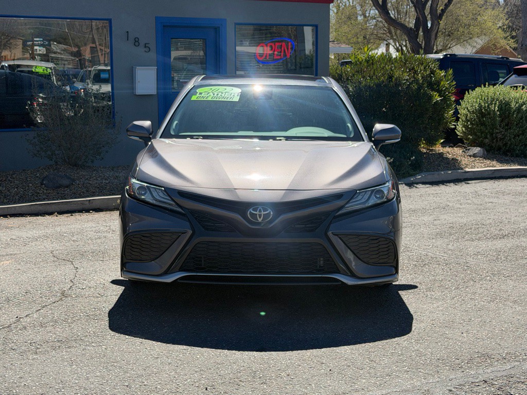 2022 Toyota Camry Image 2