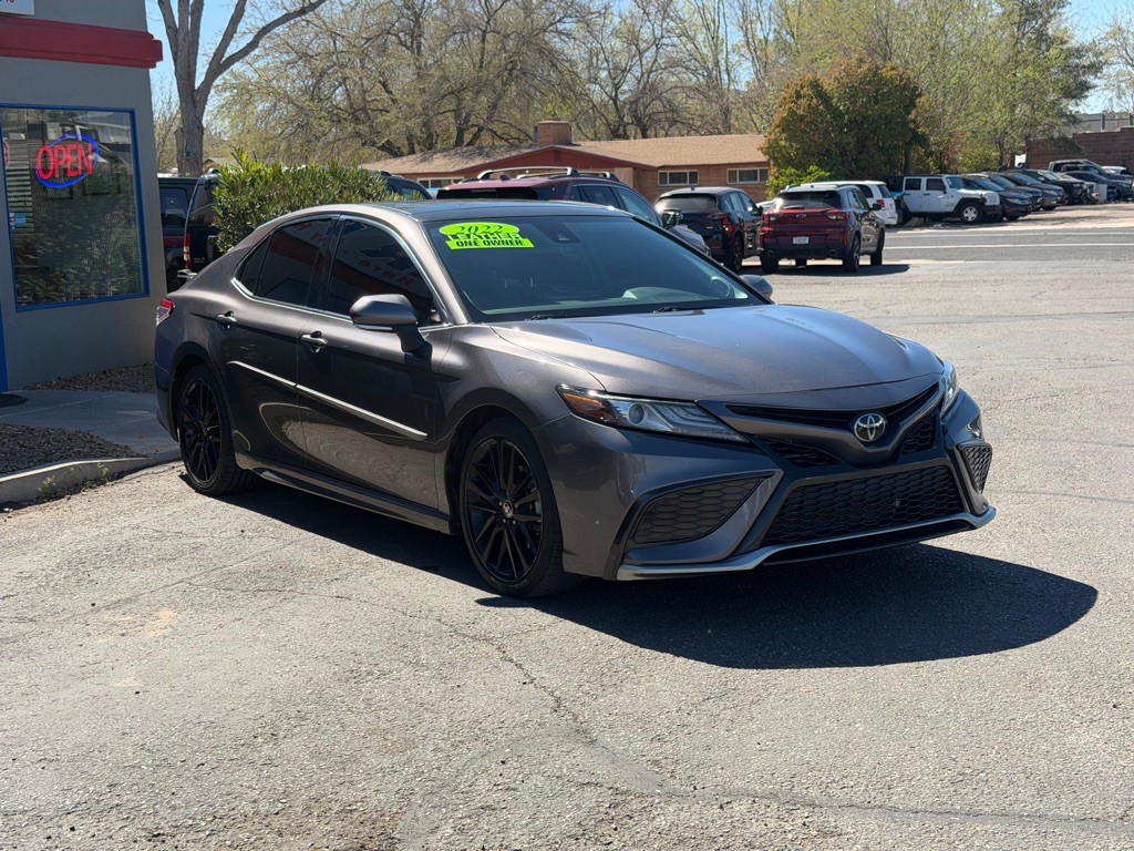 2022 Toyota Camry Image 3