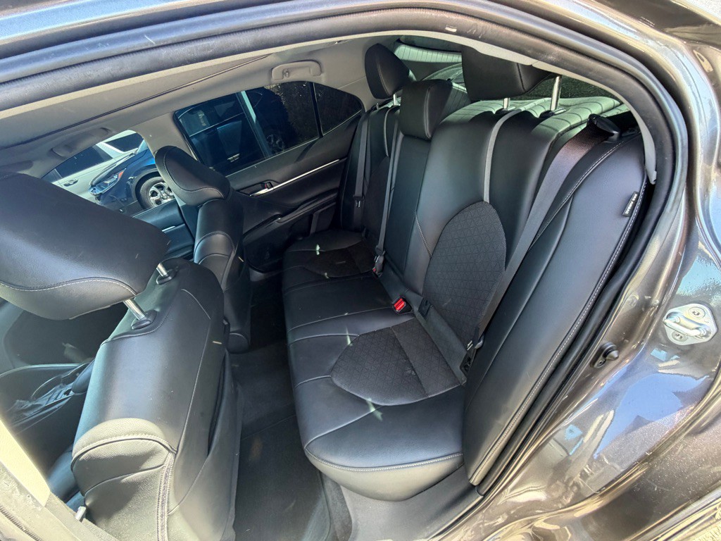 2022 Toyota Camry Image 11