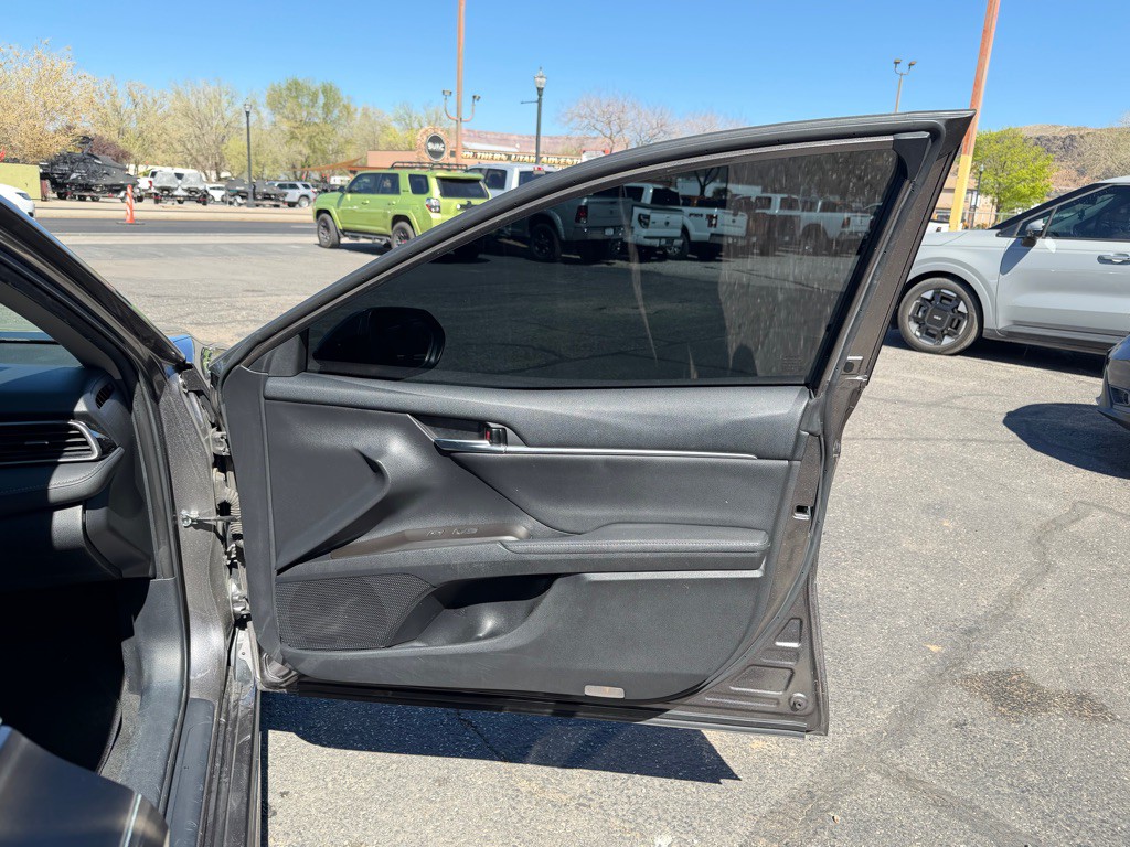 2022 Toyota Camry Image 23