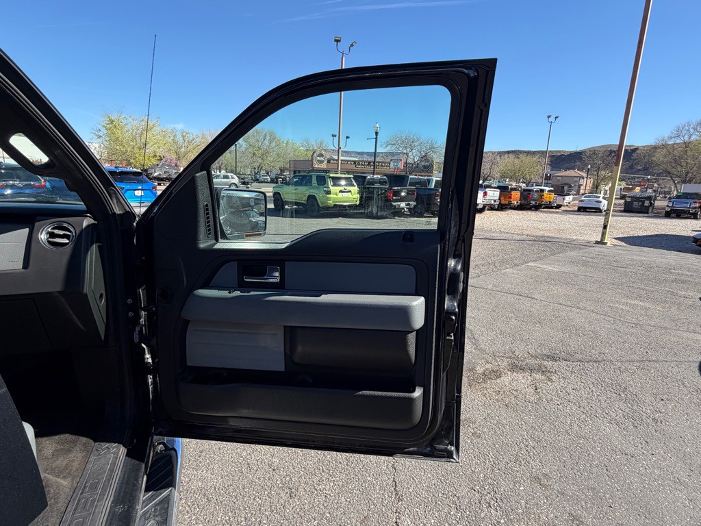2014 Ford F-150 Image 23