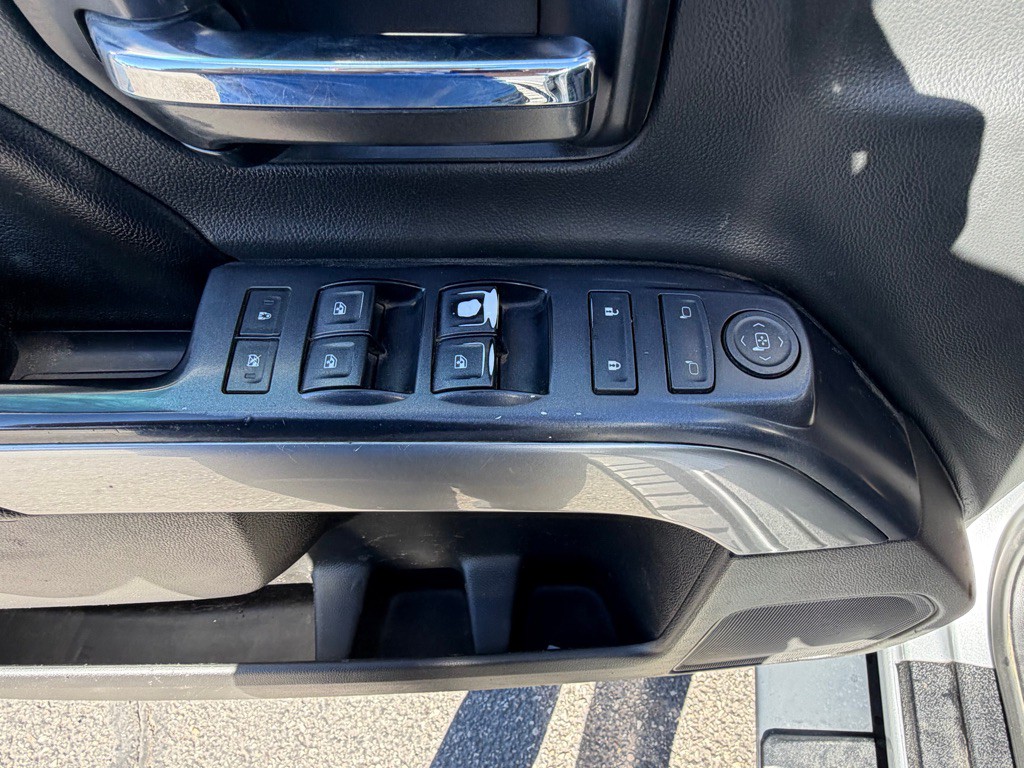 2015 Chevrolet Silverado 1500 Image 22