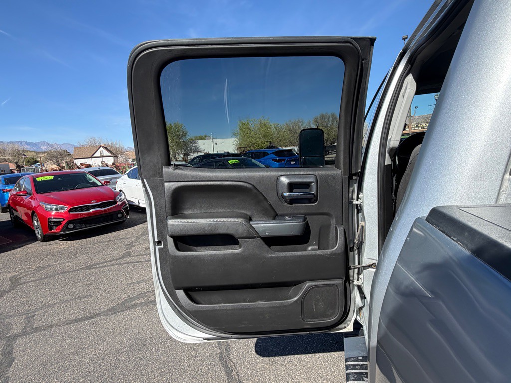 2015 Chevrolet Silverado 1500 Image 24