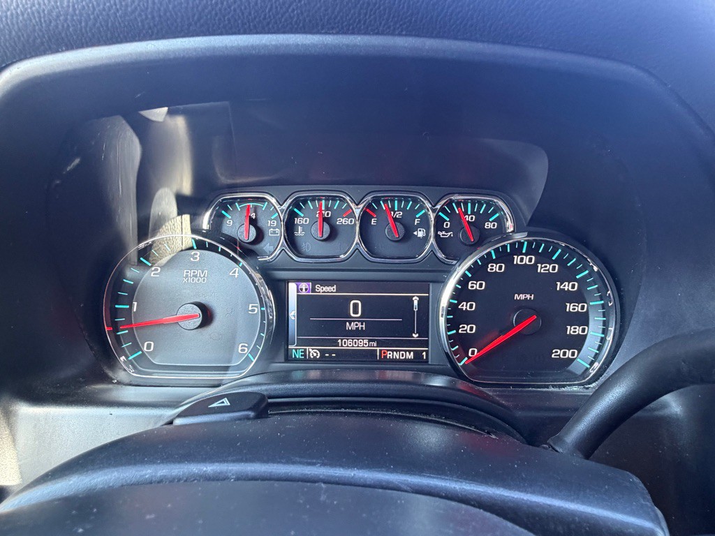 2015 Chevrolet Silverado 1500 Image 32