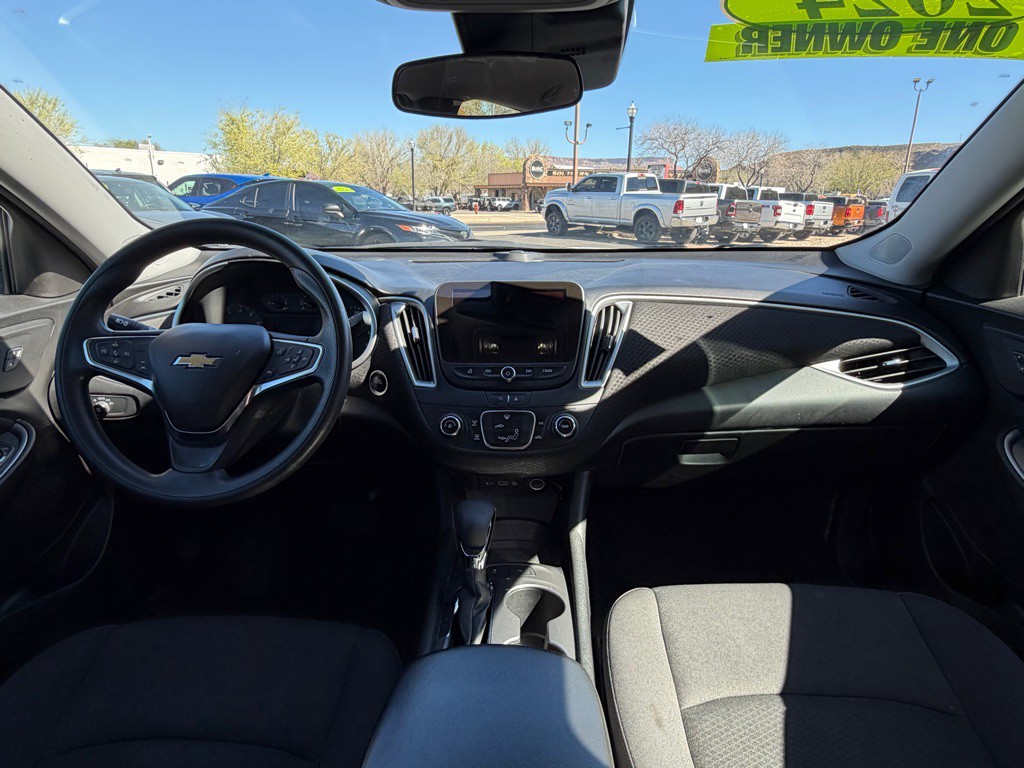 2024 Chevrolet Malibu Image 14