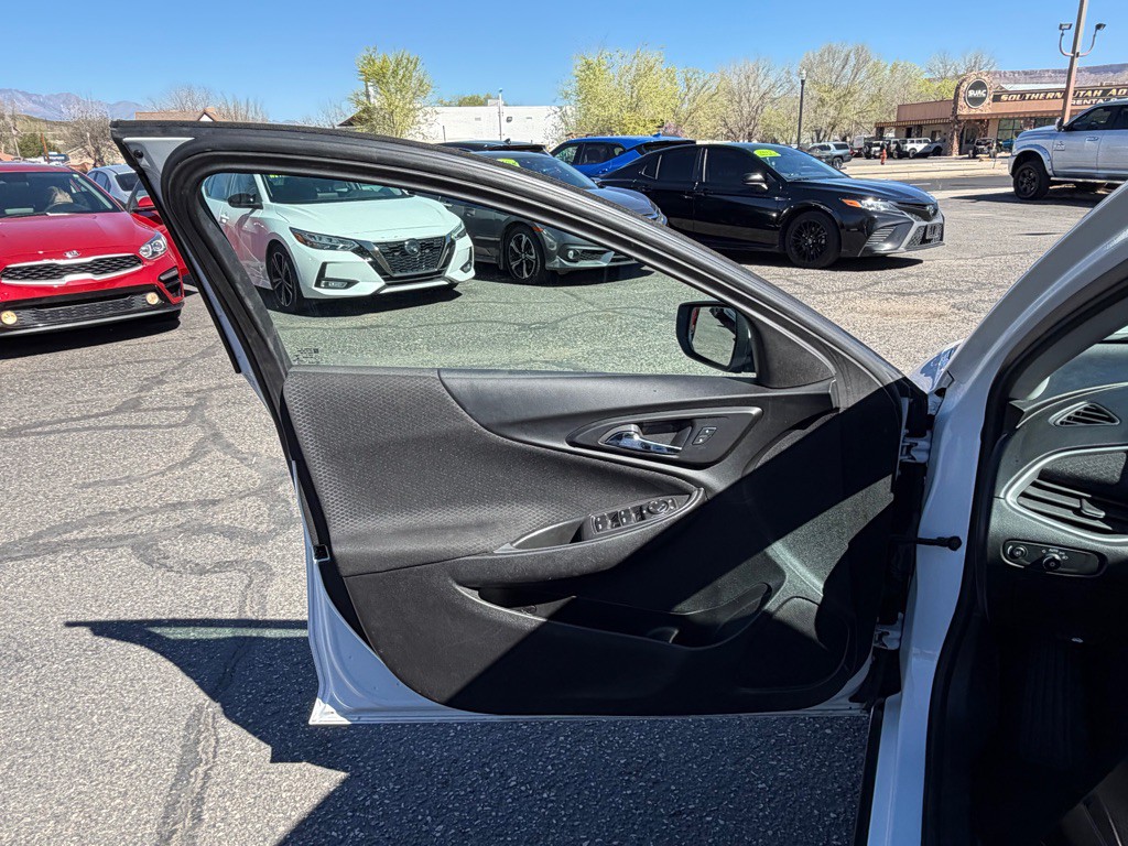 2024 Chevrolet Malibu Image 20