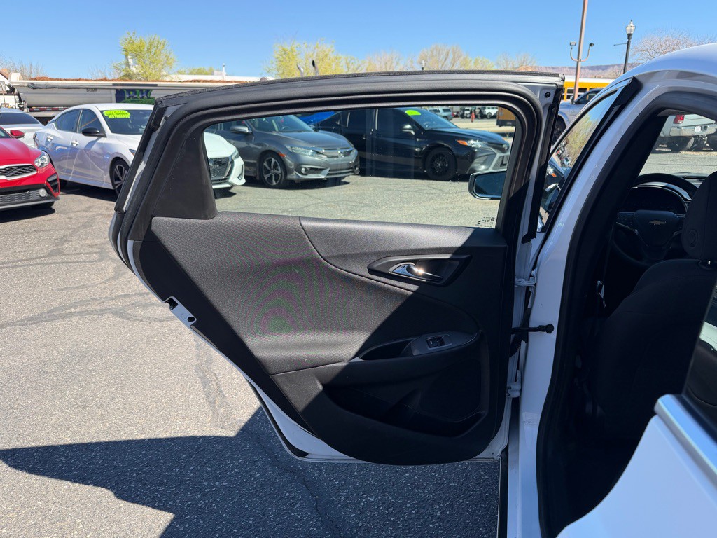 2024 Chevrolet Malibu Image 23