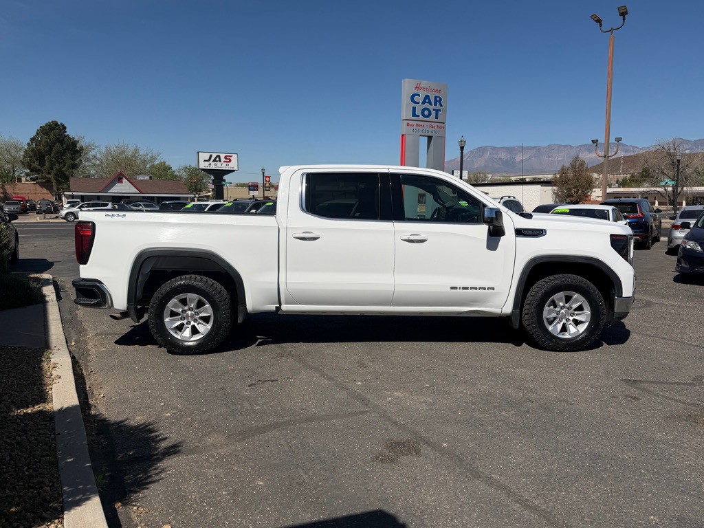 2023 GMC Sierra Image 4