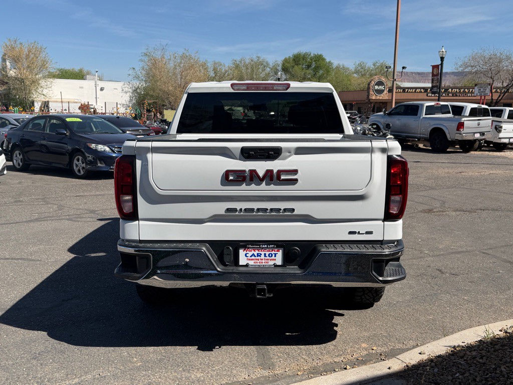 2023 GMC Sierra Image 6
