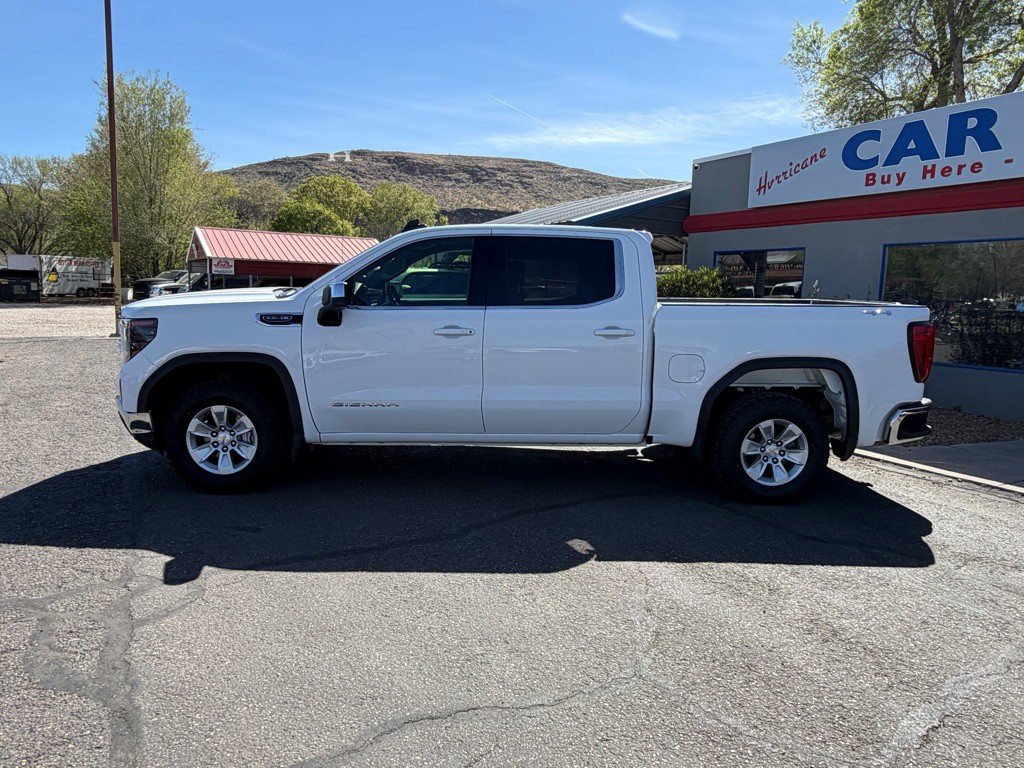 2023 GMC Sierra Image 8