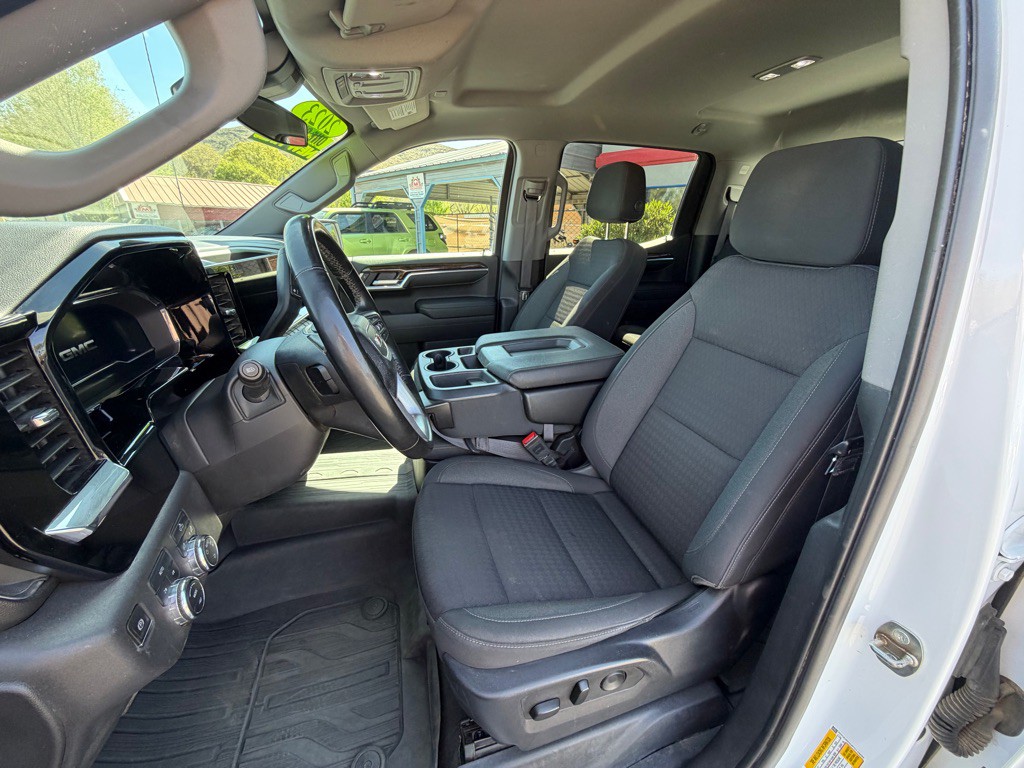 2023 GMC Sierra Image 9