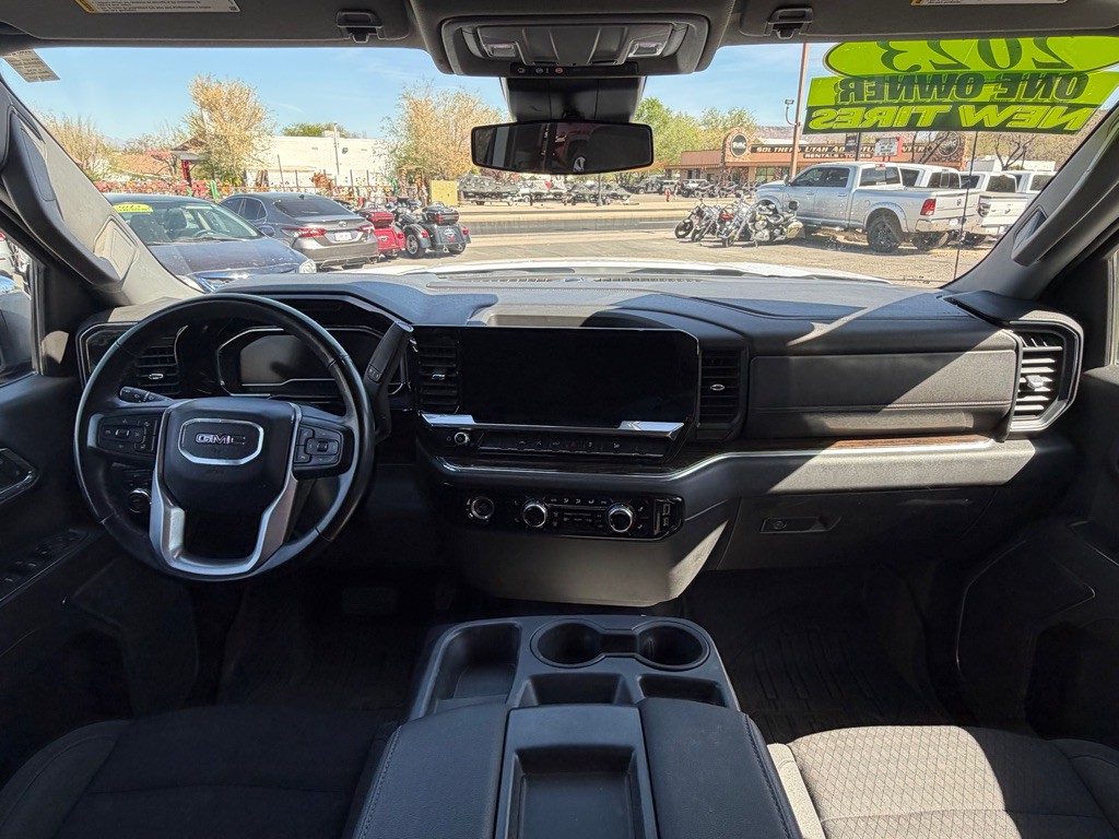 2023 GMC Sierra Image 14