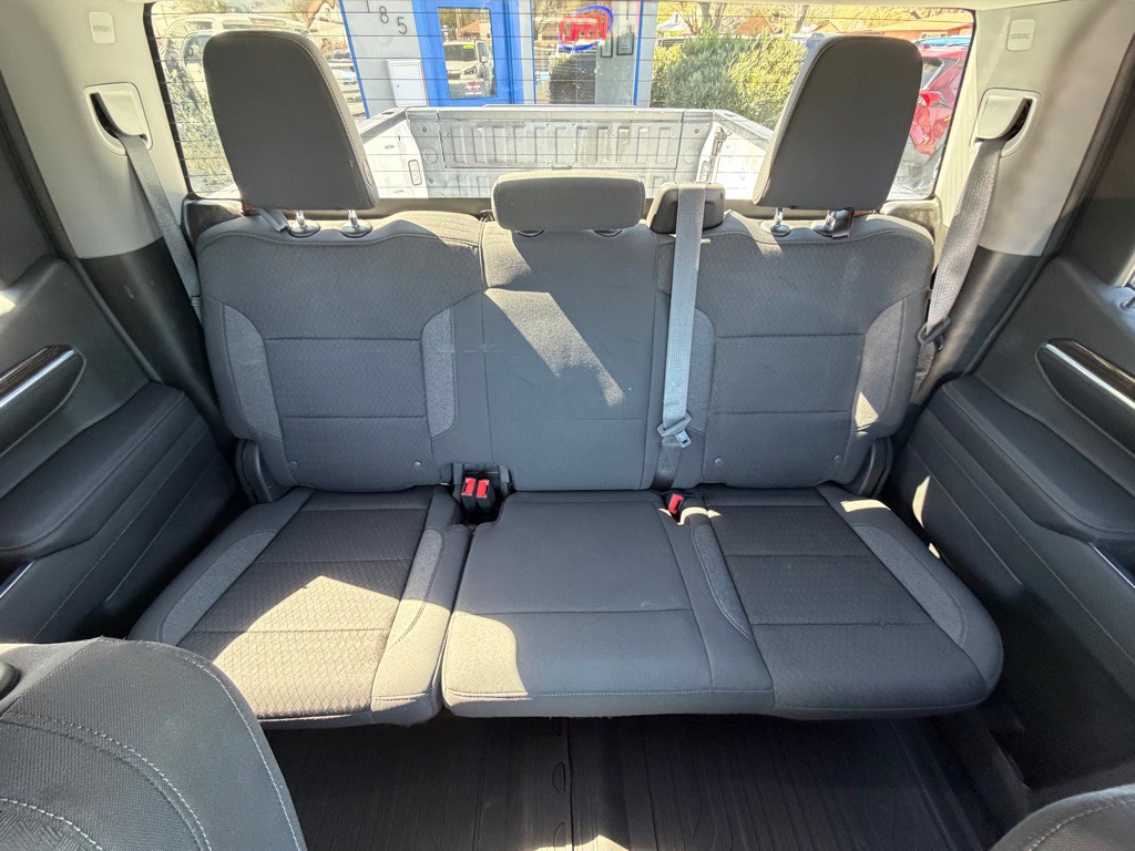 2023 GMC Sierra Image 18