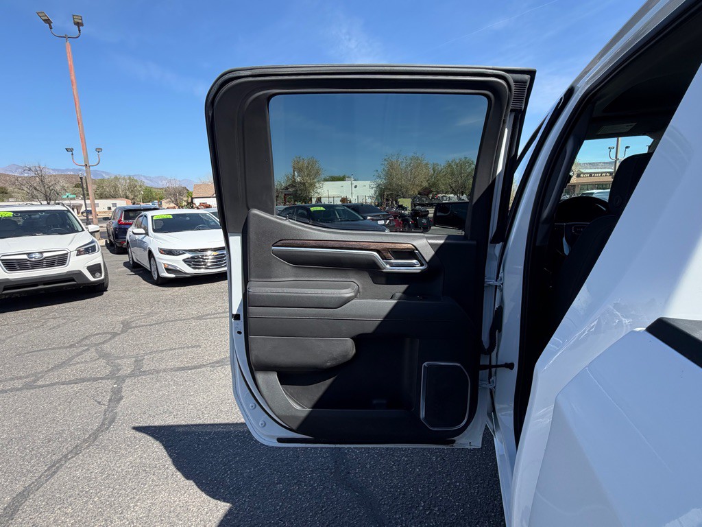 2023 GMC Sierra Image 28