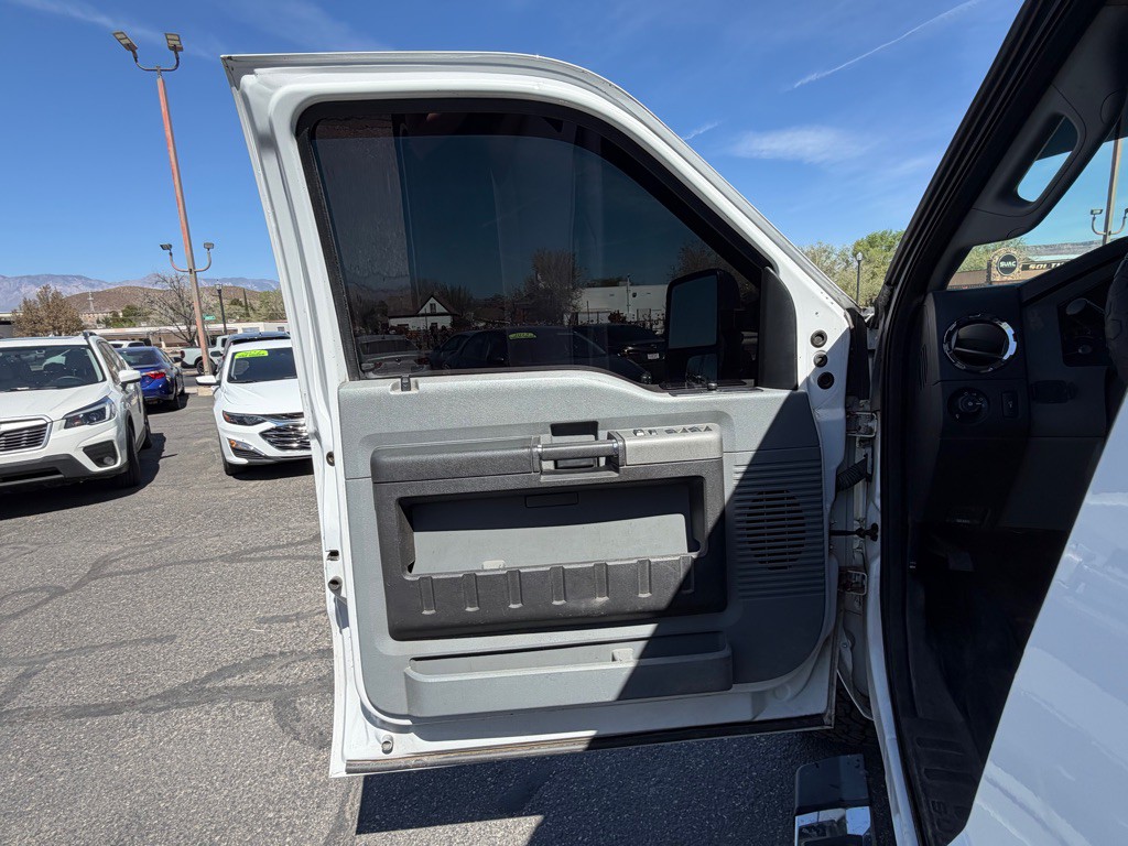 2015 Ford F-250 Image 20