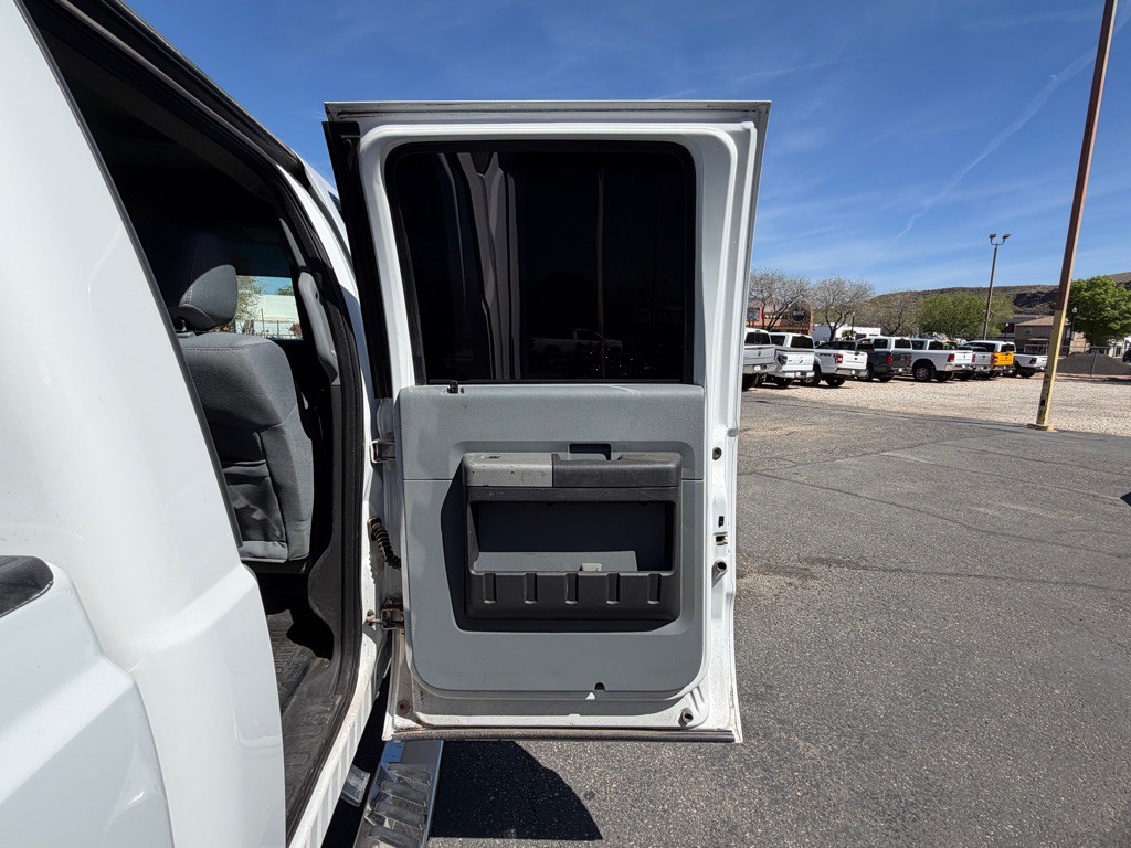 2015 Ford F-250 Image 24