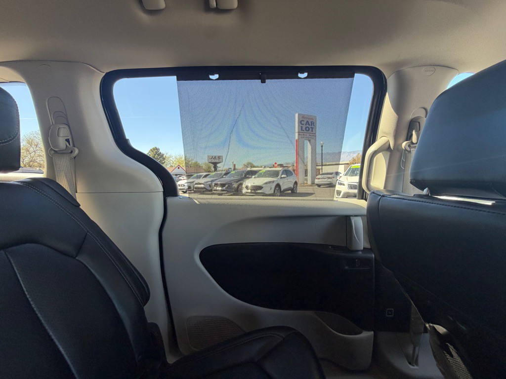 2023 Chrysler Pacifica Image 26