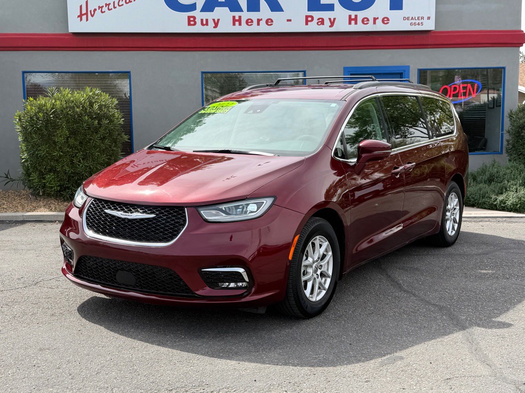 2022 Chrysler Pacifica Image 1