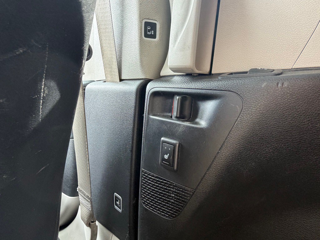 2022 Chrysler Pacifica Image 30