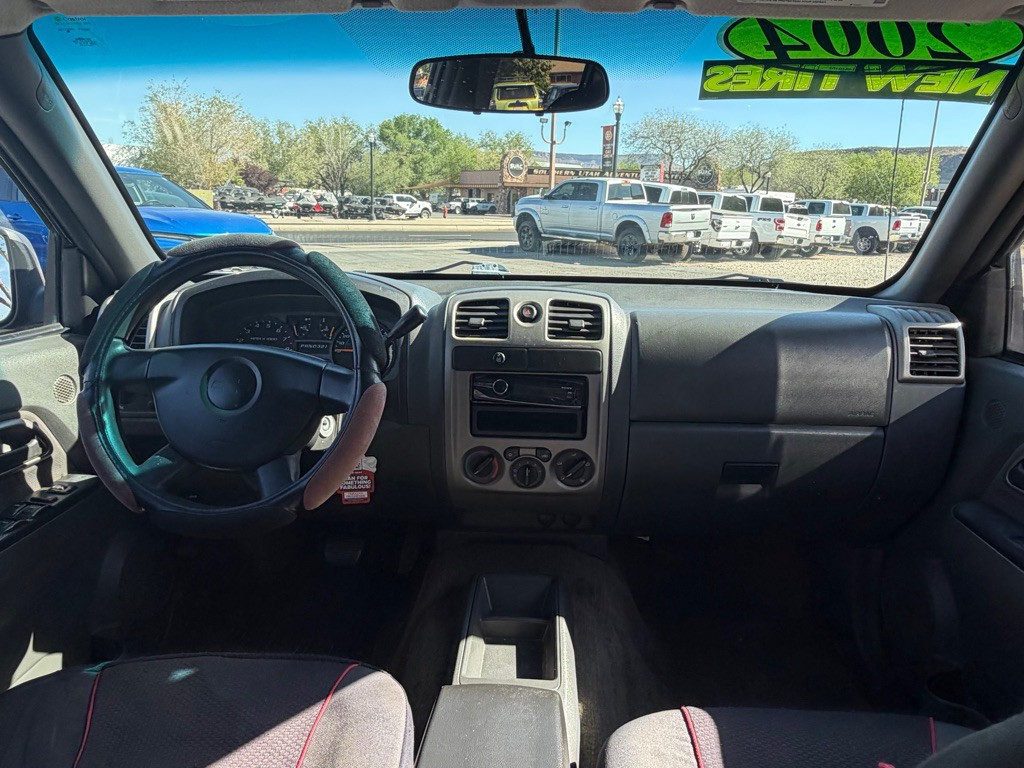 2004 Chevrolet Colorado Image 14