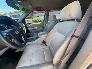 2015 Honda Pilot Image 9