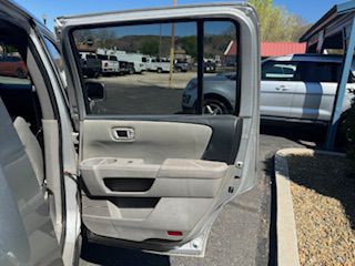 2015 Honda Pilot Image 24