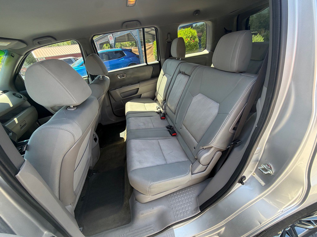 2015 Honda Pilot Image 11