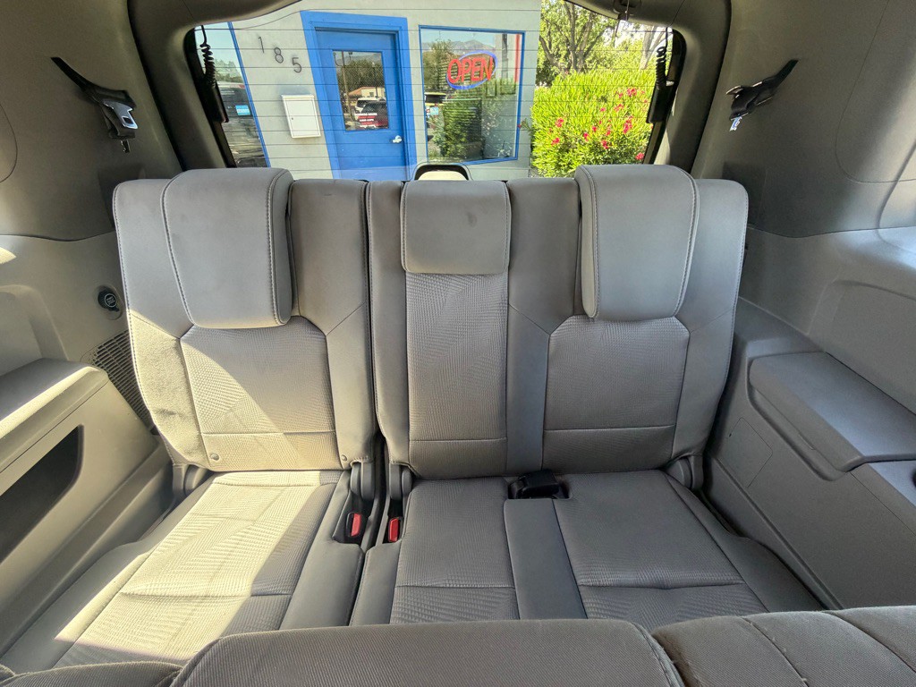 2015 Honda Pilot Image 17