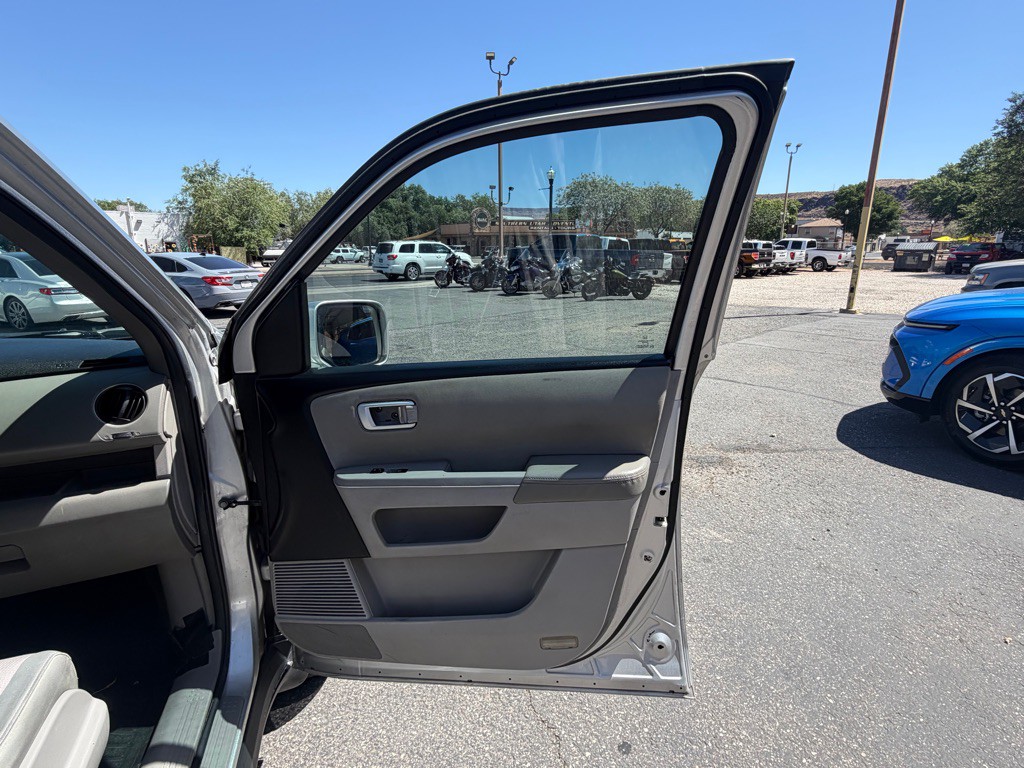 2015 Honda Pilot Image 23