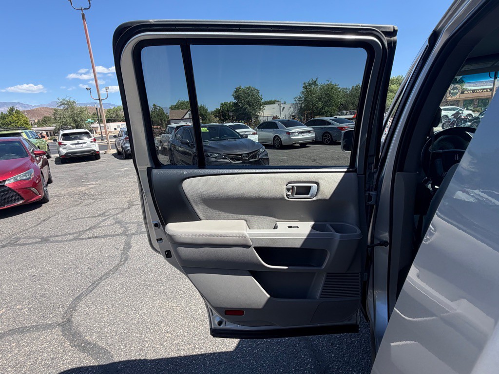 2015 Honda Pilot Image 24