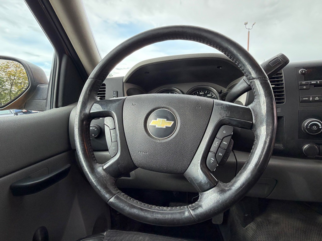 2012 Chevrolet Silverado 1500 Image 11