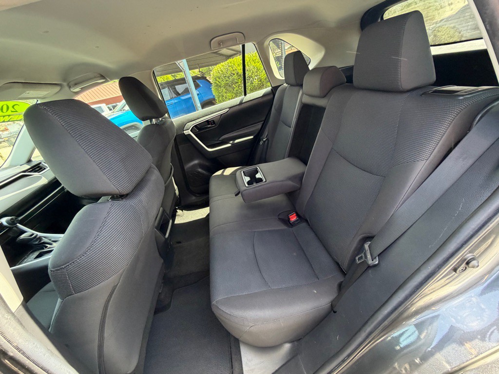 2021 Toyota Rav4 Image 11