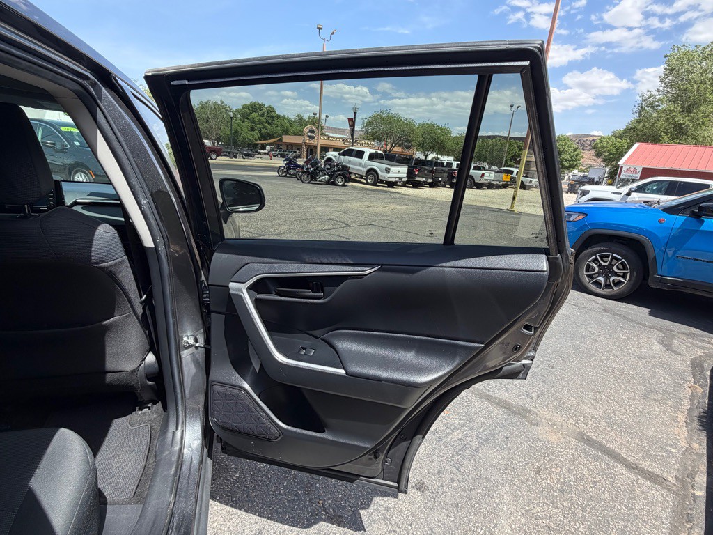 2021 Toyota Rav4 Image 24