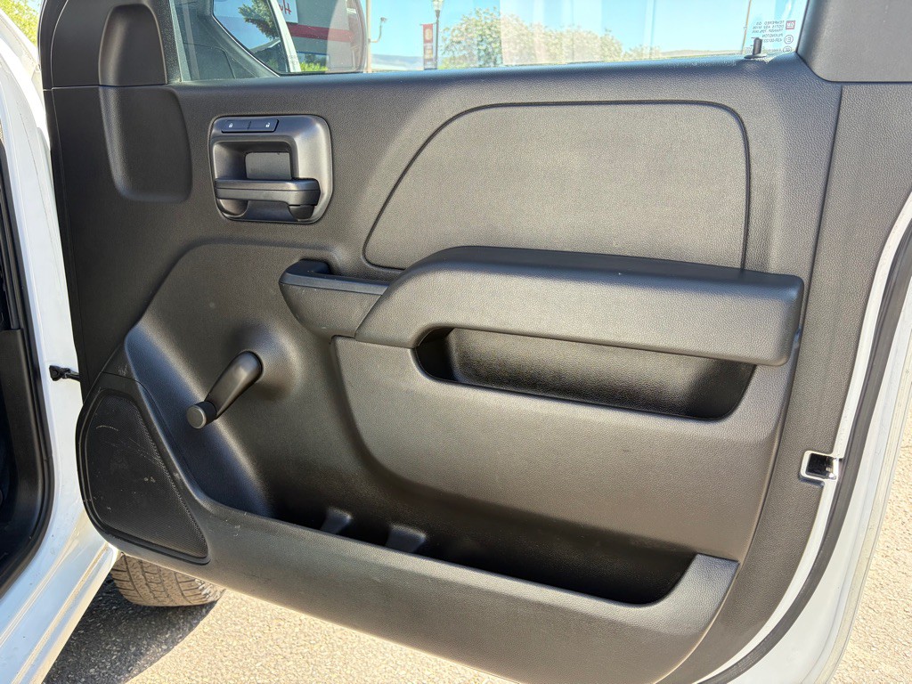 2016 Chevrolet Silverado 1500 Image 12