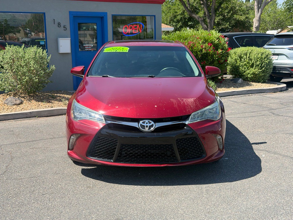 2015 Toyota Camry Image 2