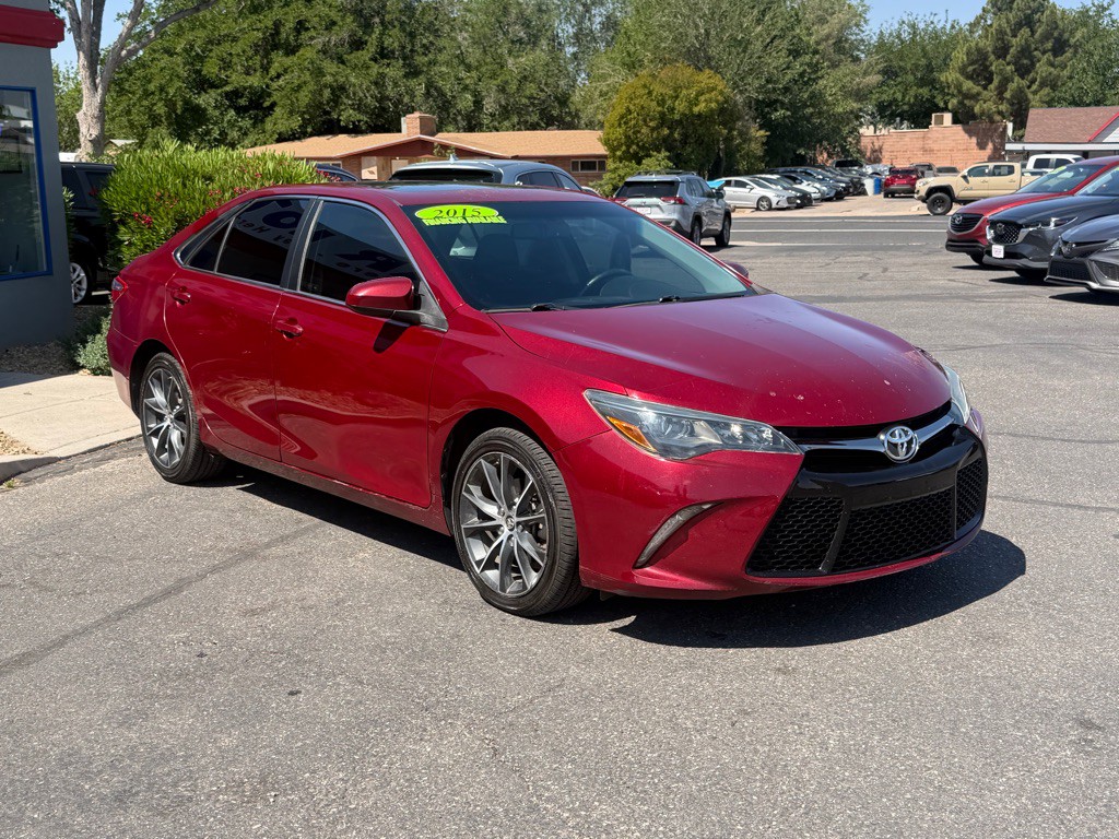 2015 Toyota Camry Image 3