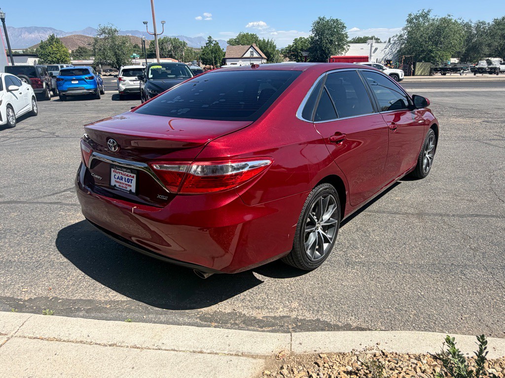 2015 Toyota Camry Image 5
