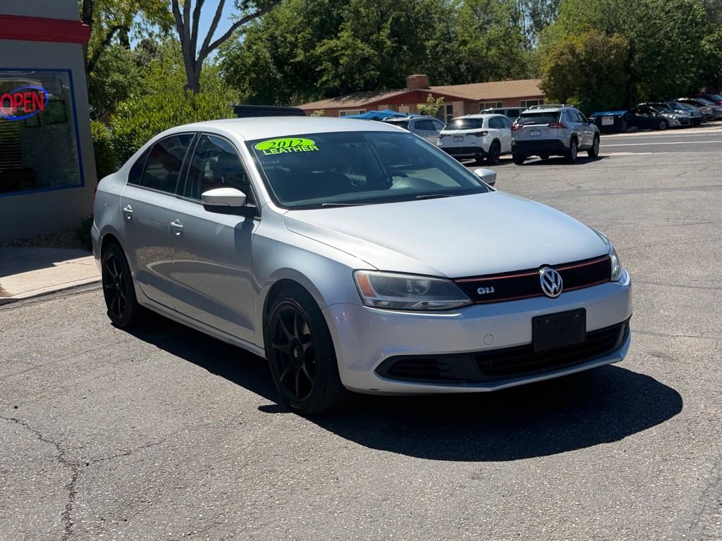 2012 Volkswagen Jetta Image 3