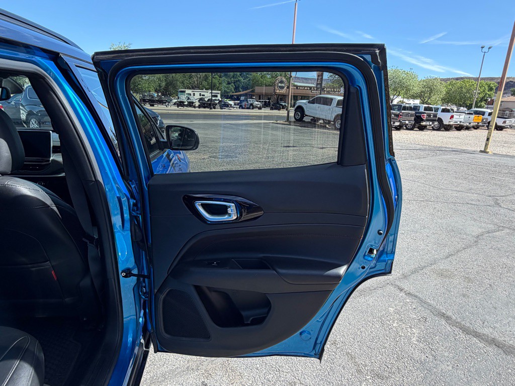 2025 Jeep Compass Image 25