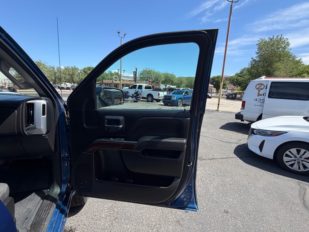 2018 GMC Sierra 2500 Image 21