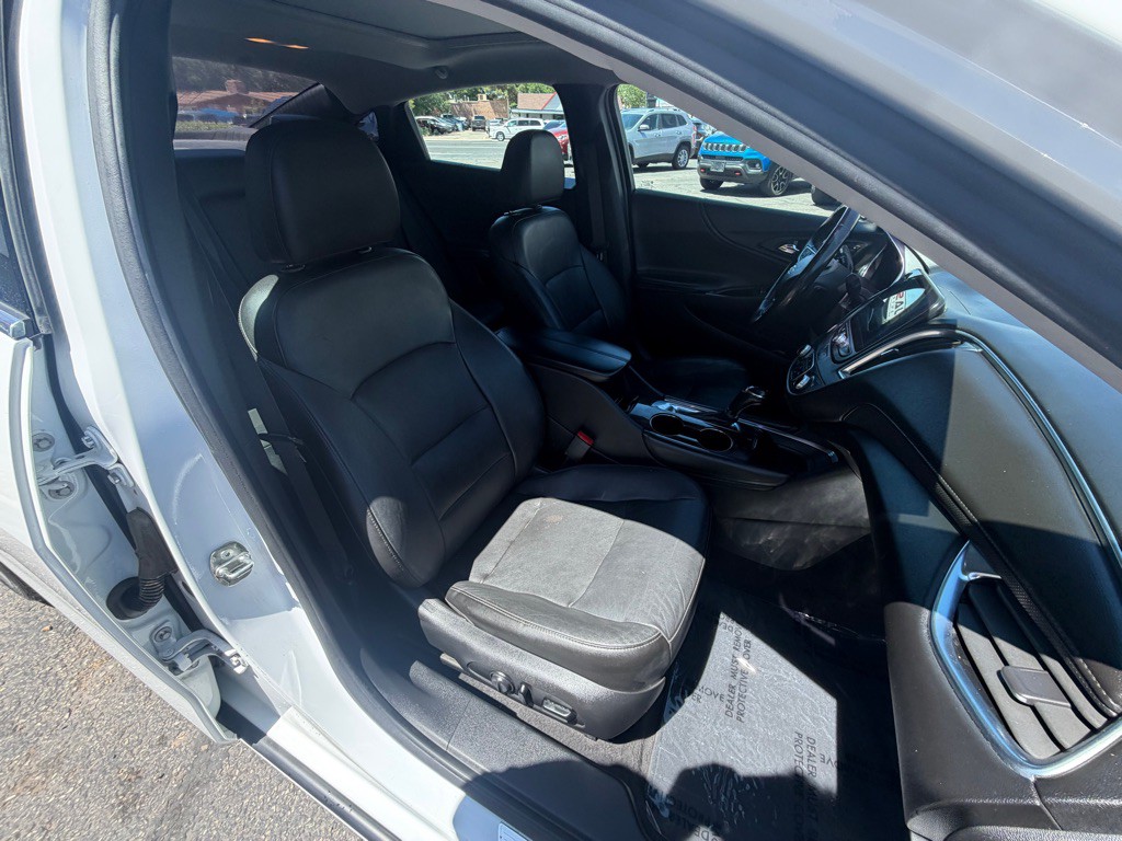 2020 Chevrolet Malibu Image 10