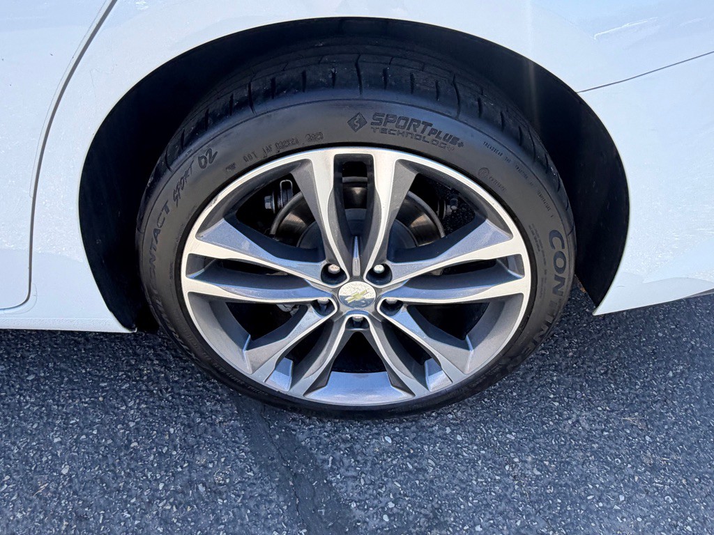 2020 Chevrolet Malibu Image 27
