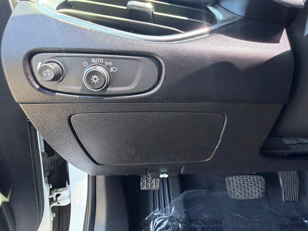 2020 Chevrolet Malibu Image 29