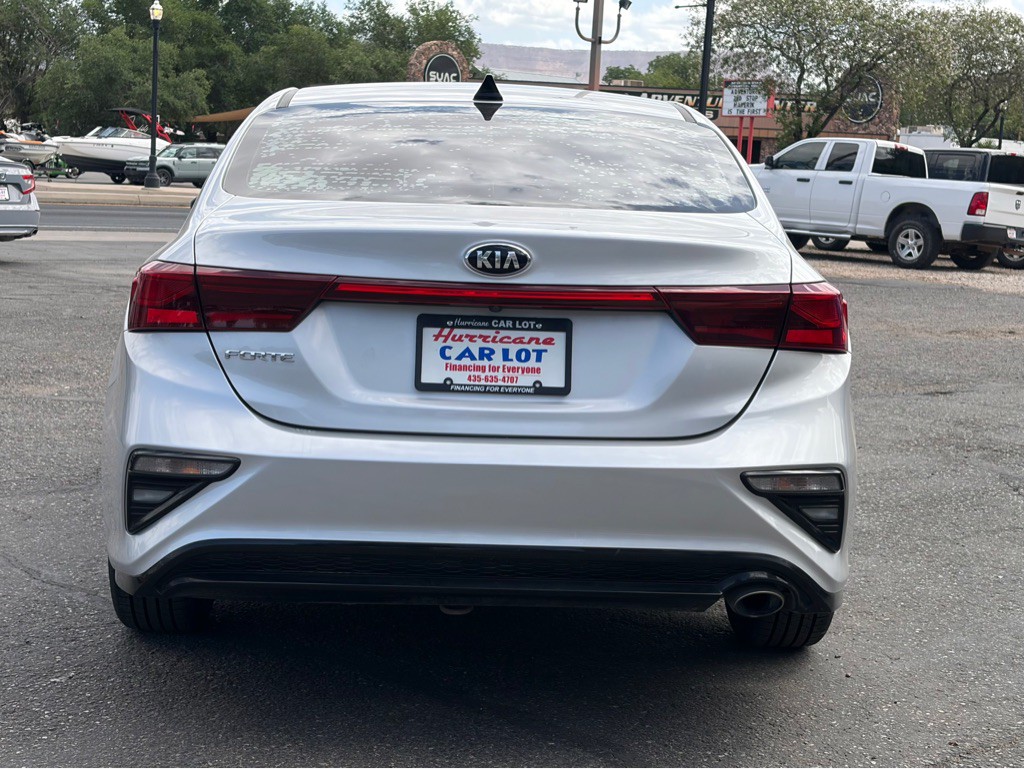 2021 Kia Forte Image 5