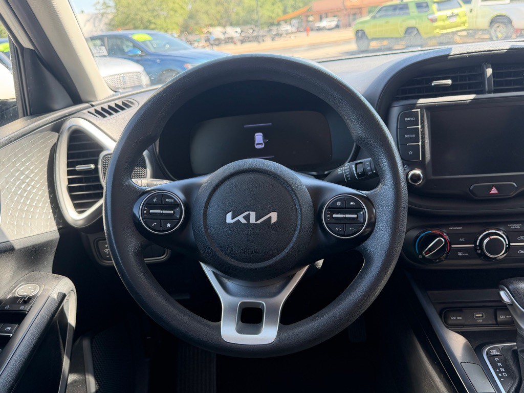 2023 Kia Soul Image 17