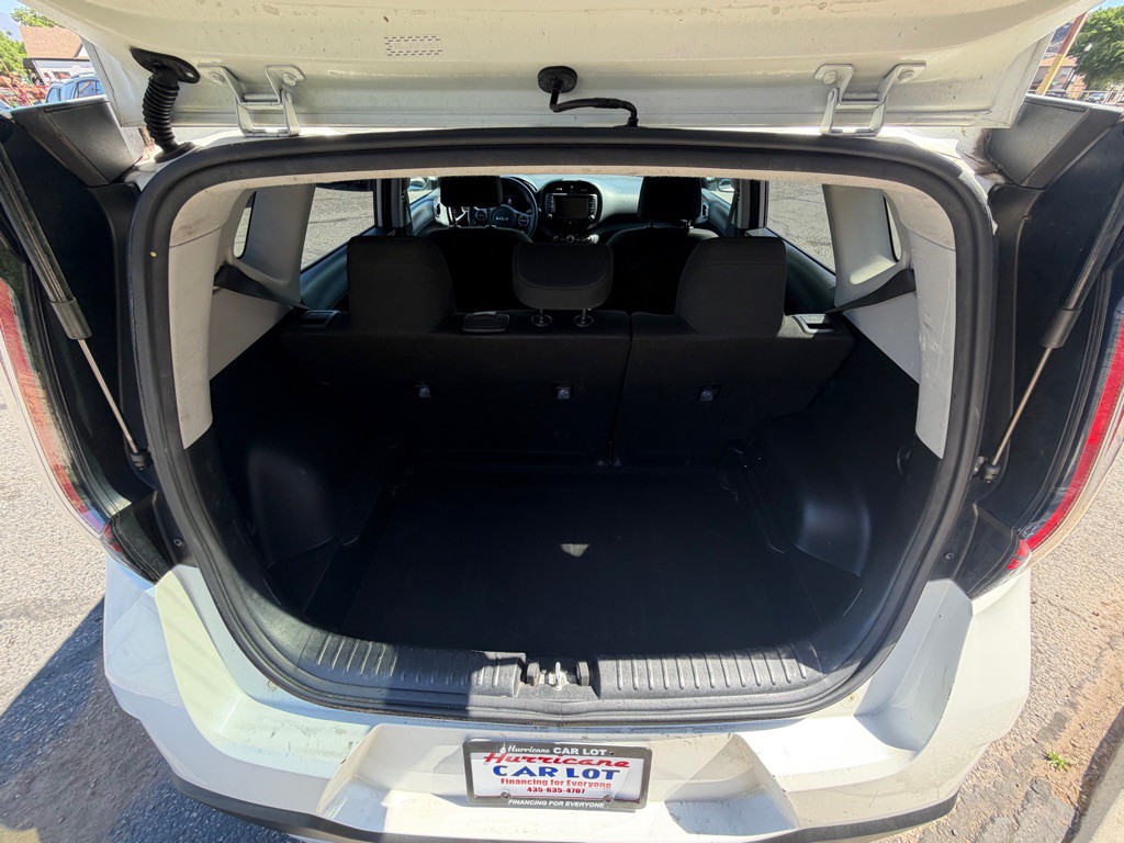 2023 Kia Soul Image 19