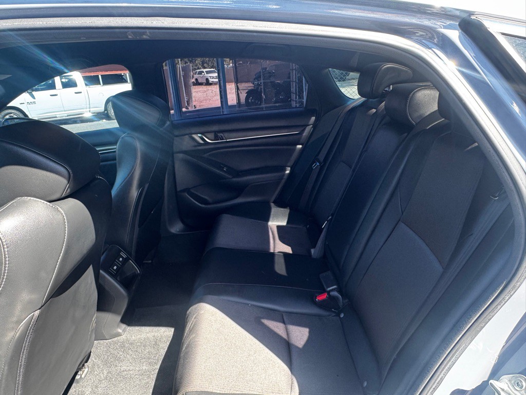 2021 Honda Accord Image 12