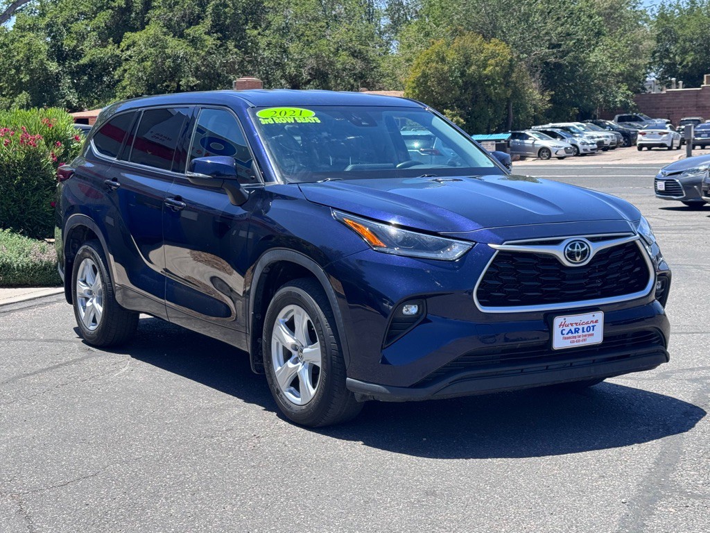 2021 Toyota Highlander Image 3