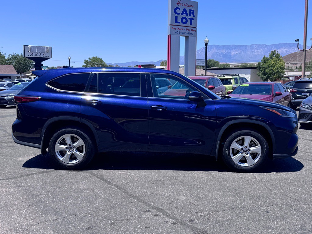 2021 Toyota Highlander Image 4